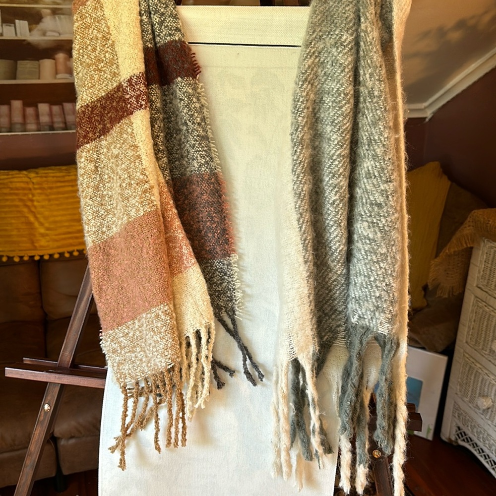 Soft fluffy scarf bundle!